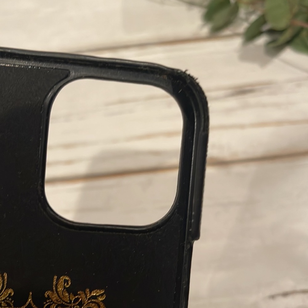iPhone 12 Pro Max Case - Picture 4 of 5
